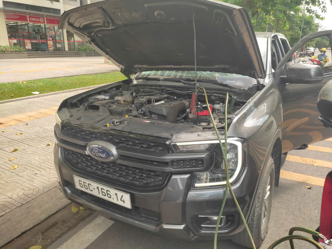 Thay bình ắc quy tận nhà Sài Gòn